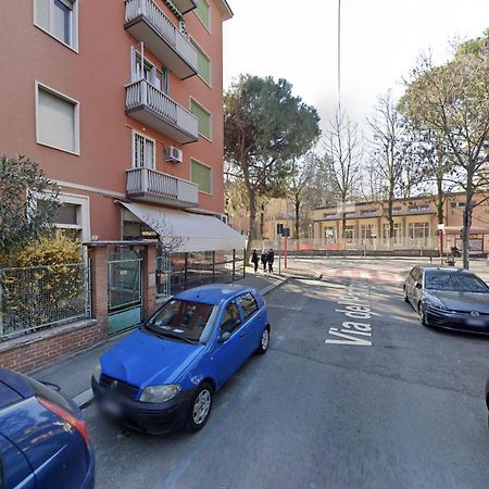 Spacious Three-Room Apartment In Saragozza โบโลญญา ภายนอก รูปภาพ
